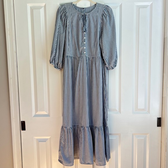 Old Navy Dresses & Skirts - Old Navy Blue White Striped Cotton Tiered Puff Sleeve Cottage Maxi Dress Size L